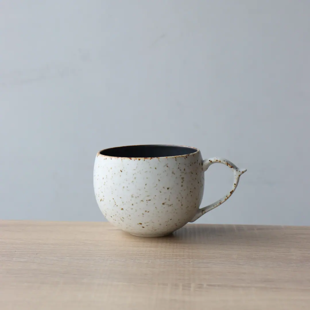 マクガフ カフェ気分が味わえるおしゃれな大きいサイズのマグカップ | B&W Sabi