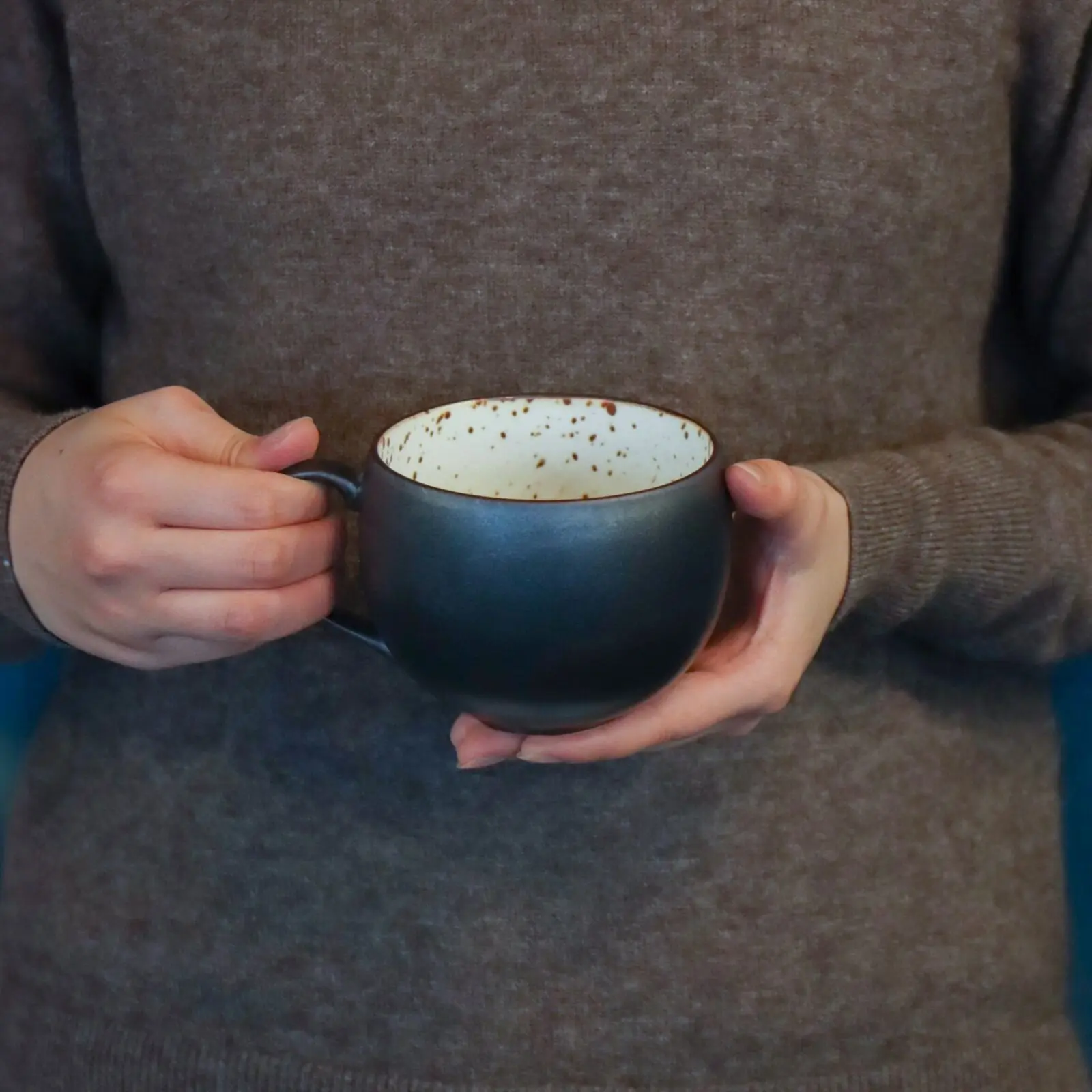 夫婦やカップルでお揃いで使いたいペアマグカップ | B&W Sabi café au