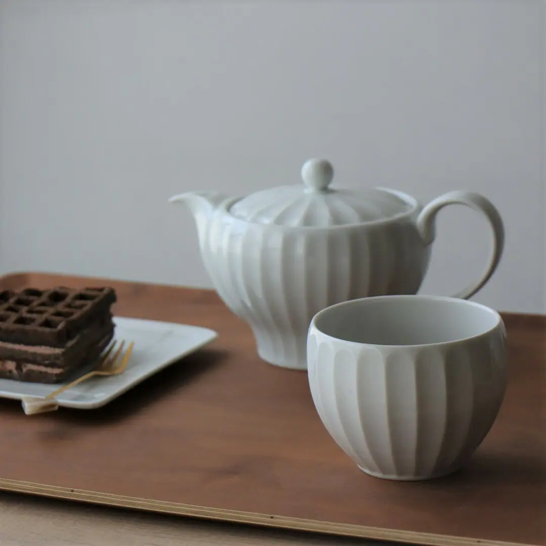おしゃれな白磁のゆのみ | 波佐見焼 白磁 竹林彫 丸カップ