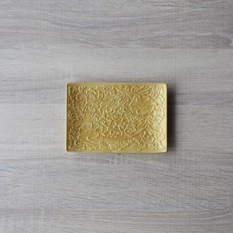 有田焼名前プレート 更紗紋様 二宮閑山 有田焼ゴルフバッグネームプレート 染錦更紗紋様 A50-148