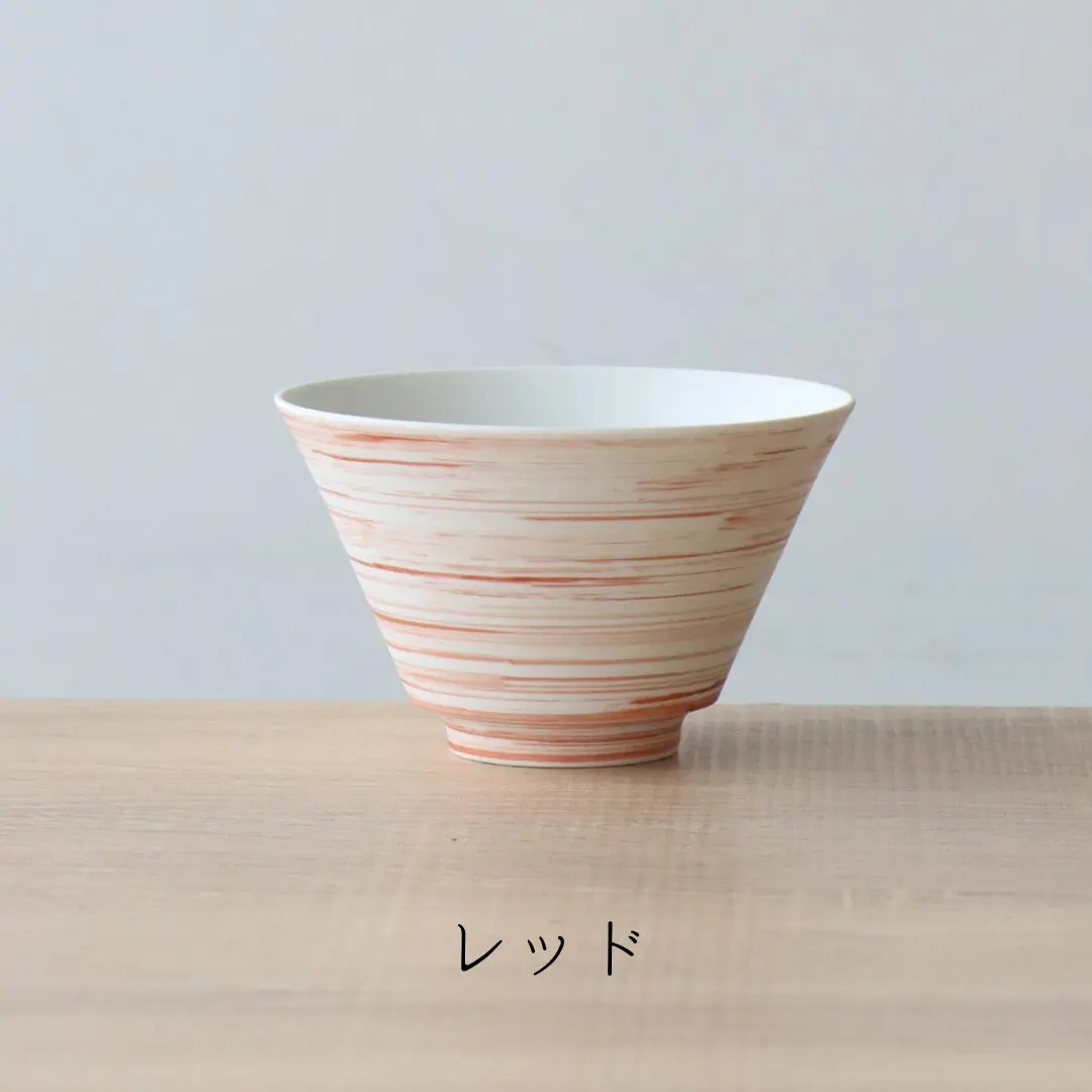 スタイリッシュな高級感あるご飯茶碗 | 有田焼 ミスト錆刷毛 茶碗