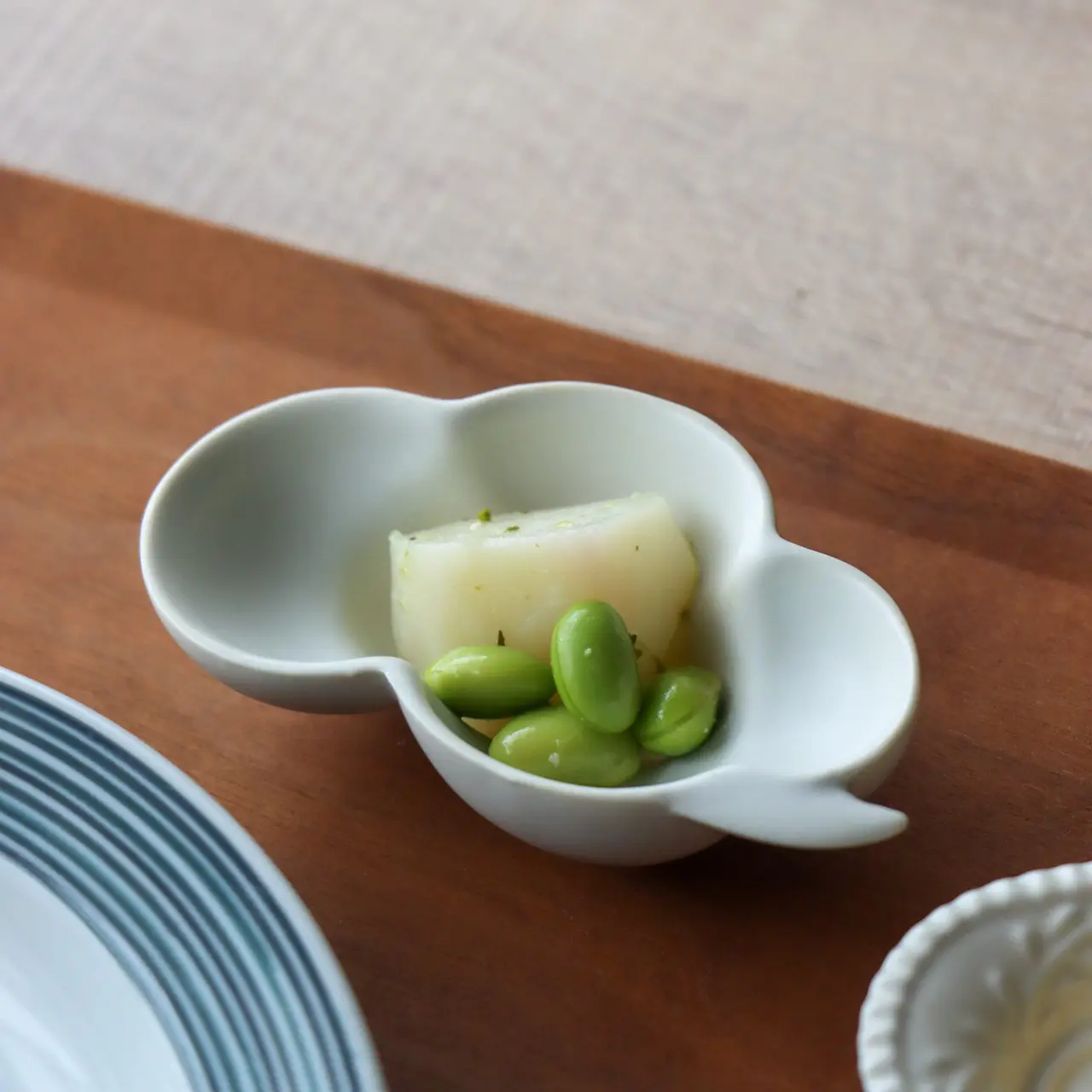 雲をモチーフにした小さなうつわ | Cloud nine 小鉢