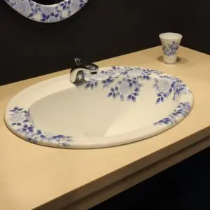 陶器製のおしゃれな有田焼の詰め替え用ソープボトル | 有田焼 ソープボトル